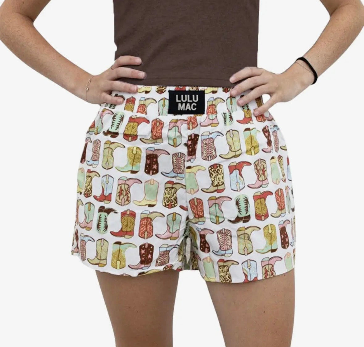 LuLu white Boot short