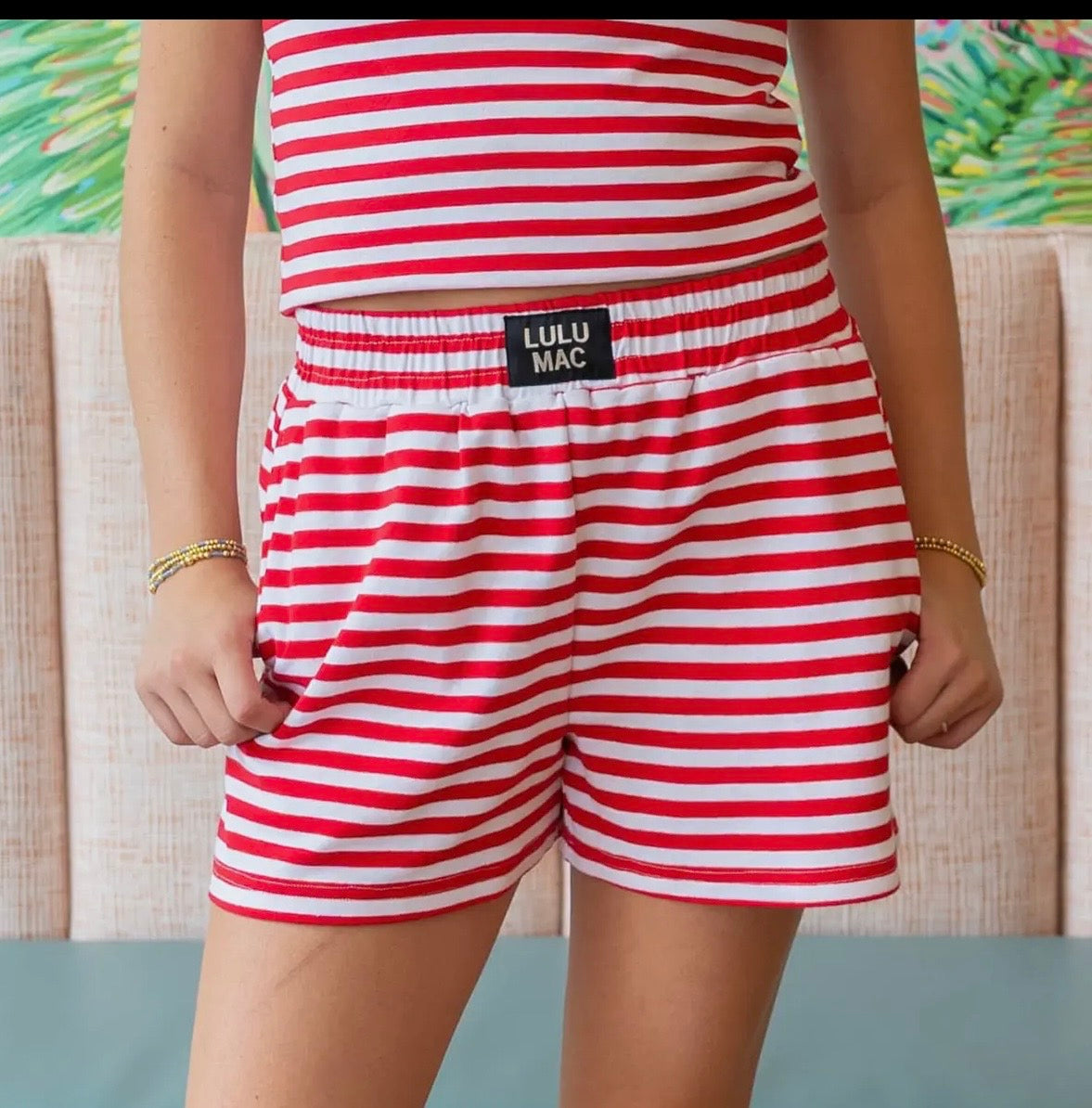 Lulu Red stripe Short