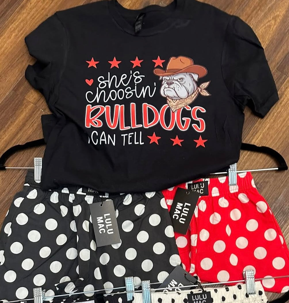 She's Choosin' Bulldogs